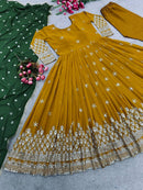 “Mustard Embroidered Anarkali Gown with Dupatta – Party Wear Dress for Women”
या हिंदी+English में:
“मस्टर्ड एम्ब्रॉयडरी अनारकली गाउन विद दुपट्टा | Party Wear Gown”