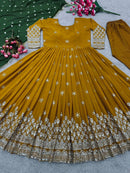 “Mustard Embroidered Anarkali Gown with Dupatta – Party Wear Dress for Women”
या हिंदी+English में:
“मस्टर्ड एम्ब्रॉयडरी अनारकली गाउन विद दुपट्टा | Party Wear Gown”